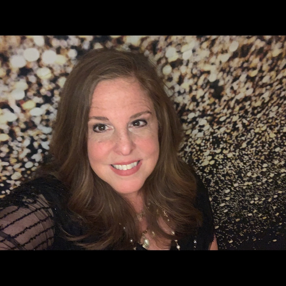 Meet your Posher, Suzanne